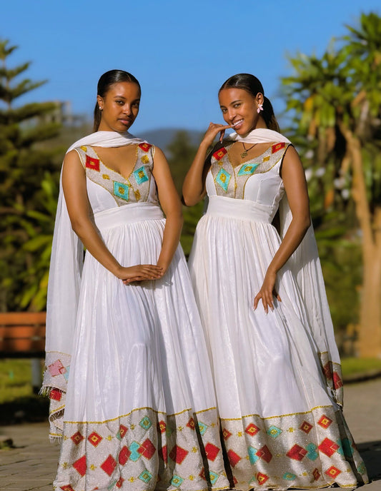 Sleeveless V-Neckline Habesha Kemis Online