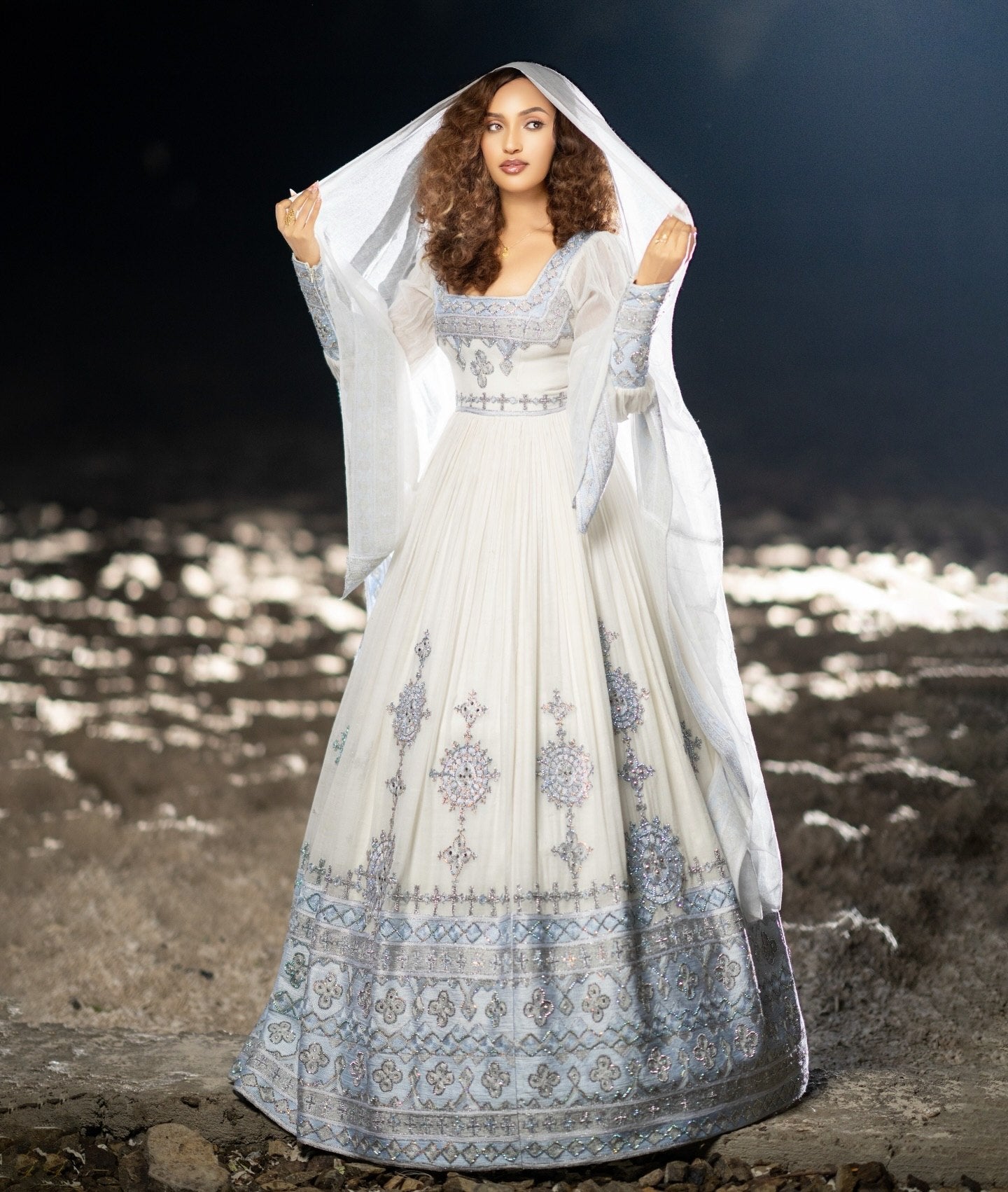 Long Sleeve Habesha Kemis Silver Embroidery Habesha Dress Luxurious Ethiopian Wedding Dress 767