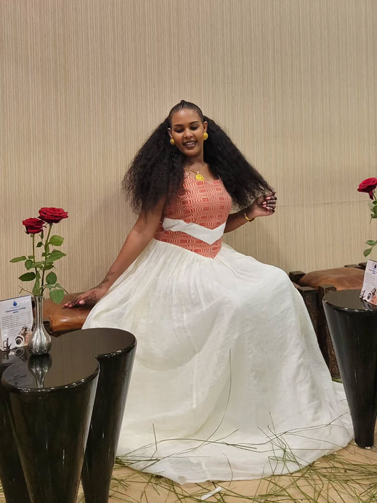 Handwoven Habesha Dress – Elegant Traditional Ethiopian Cultural Style