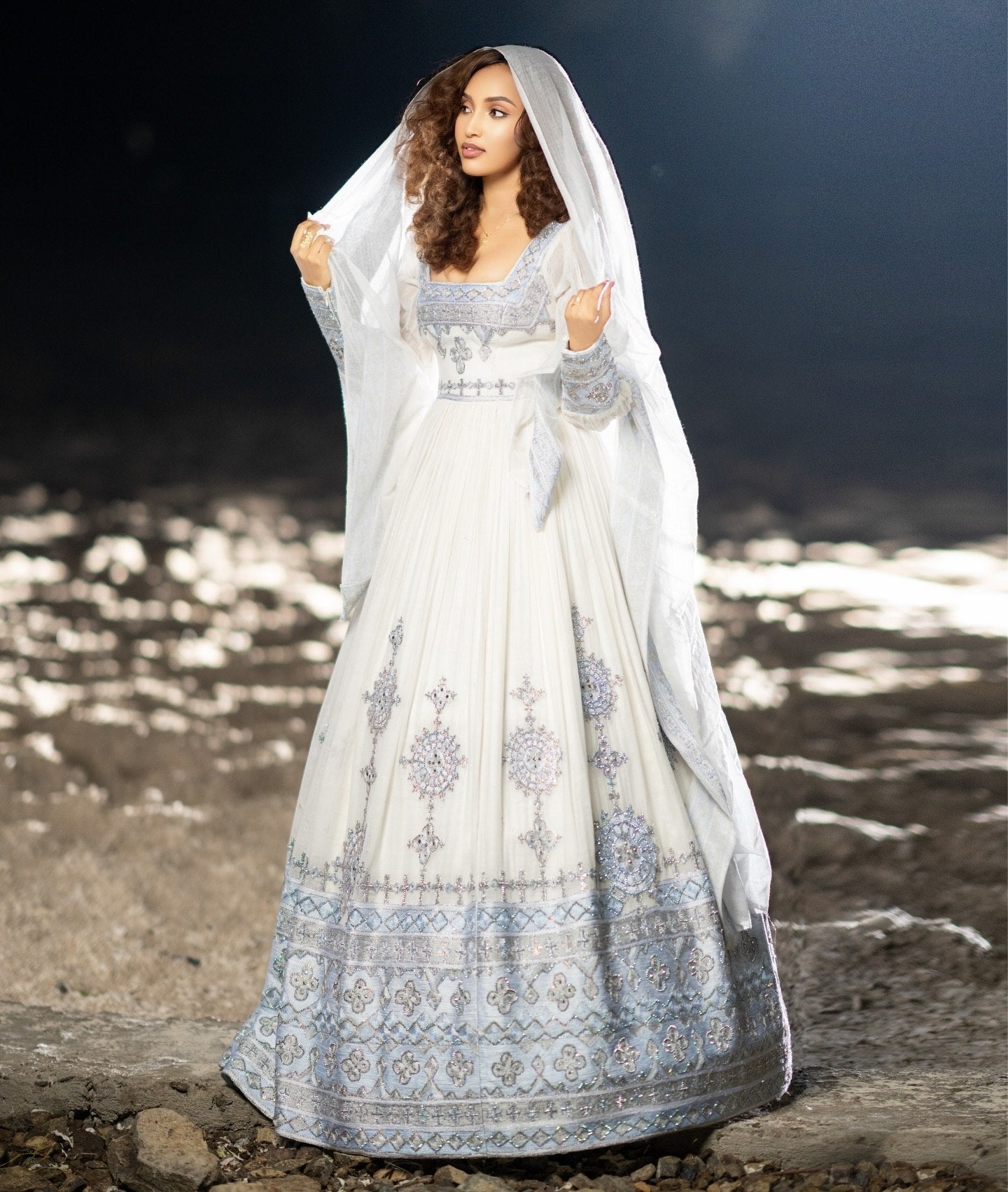 Long Sleeve Habesha Kemis Silver Embroidery Habesha Dress Luxurious Ethiopian Wedding Dress 767